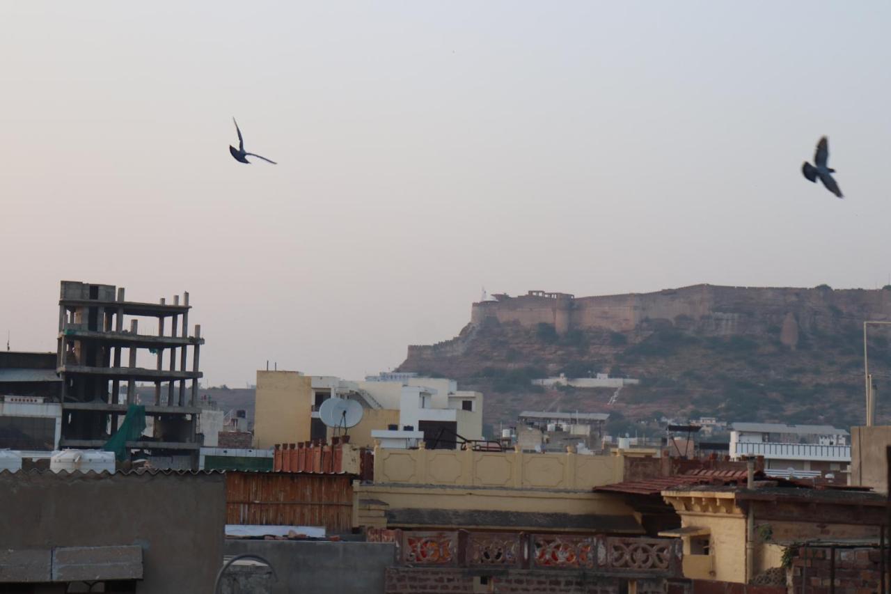 Govind Hotel Jodhpur  Buitenkant foto