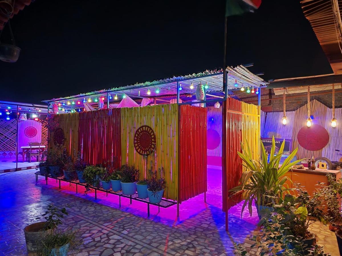 Govind Hotel Jodhpur  Buitenkant foto