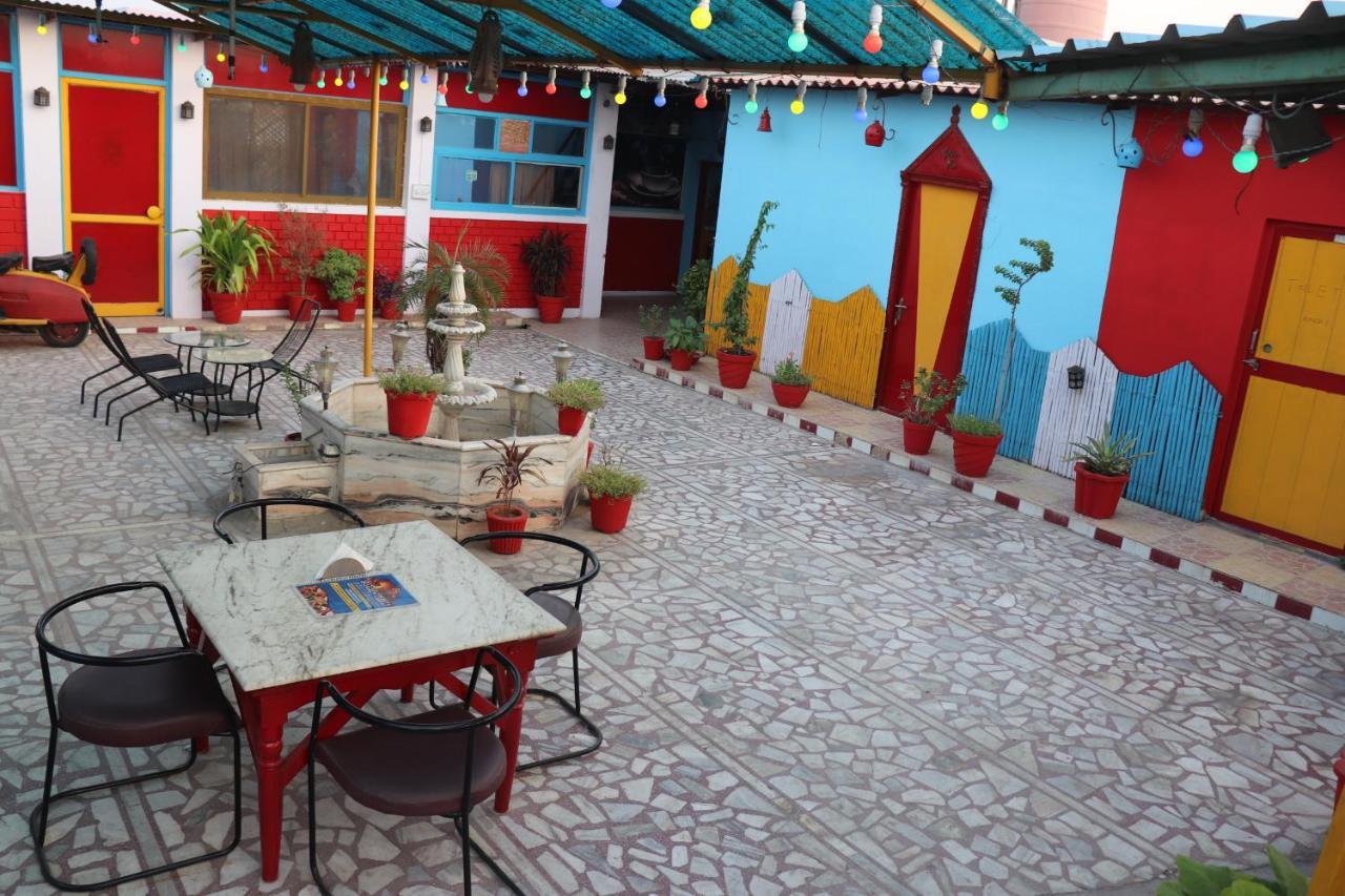 Govind Hotel Jodhpur  Buitenkant foto