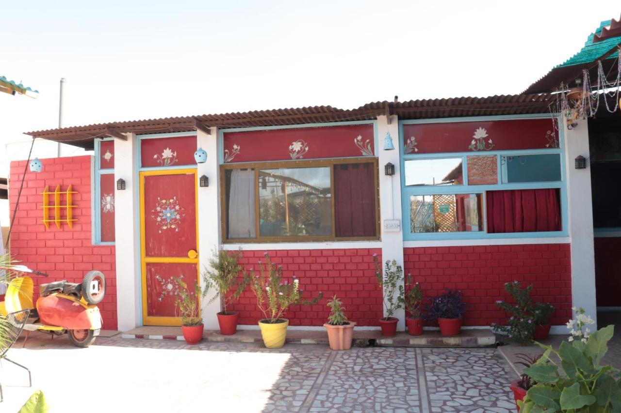 Govind Hotel Jodhpur  Buitenkant foto