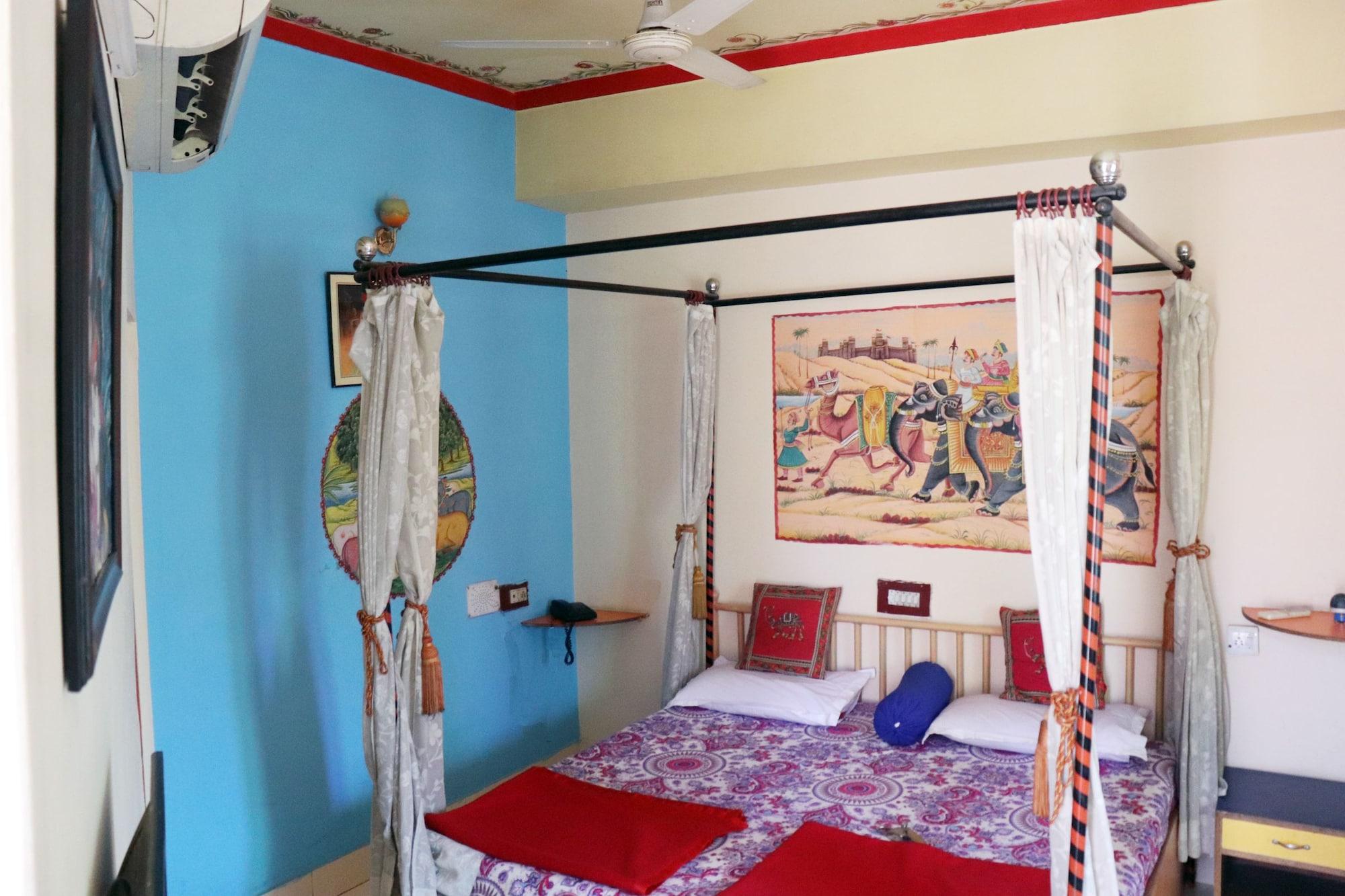 Govind Hotel Jodhpur  Buitenkant foto